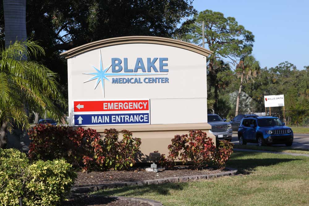 Blake Medical Center Bradenton - Wayfinding Signs