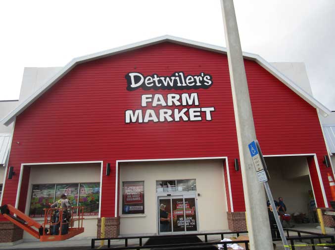 Detwiler's Farm Market Commercial Signs