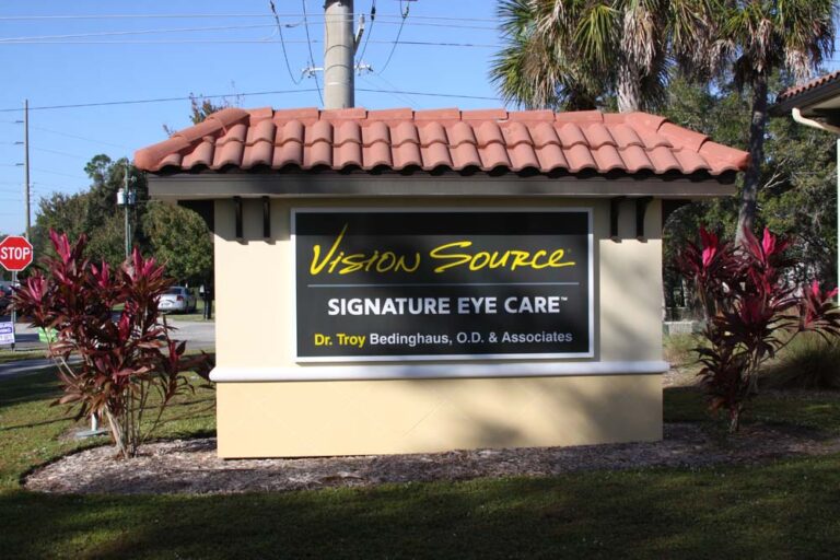 ADVERTISE YOUR BUSINESS WITH MONUMENT SIGN
