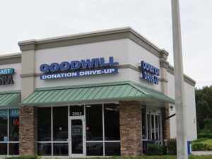 Goodwill: Non-profit signs