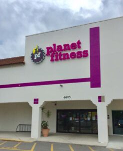 Planet Fitness gym signage