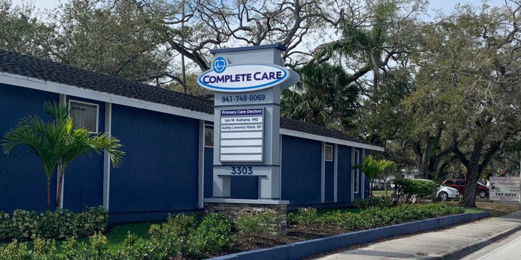 Complete Care Bradenton - Medical Pylon Sign